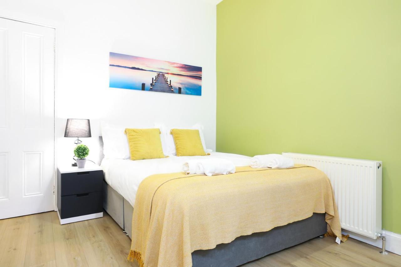 Stunning Modern 3 Bedroom Apartment Edinburgh Exterior photo